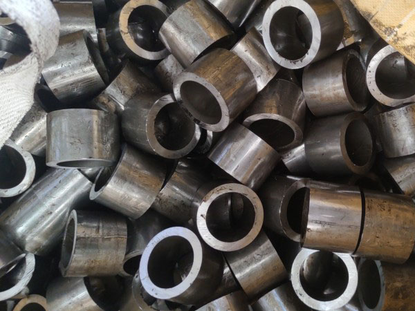 盘龙无缝钢管切割