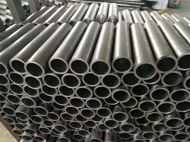 盘龙30CrMo精密无缝钢管
