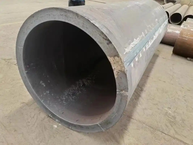 盘龙30CrMo大口径无缝钢管